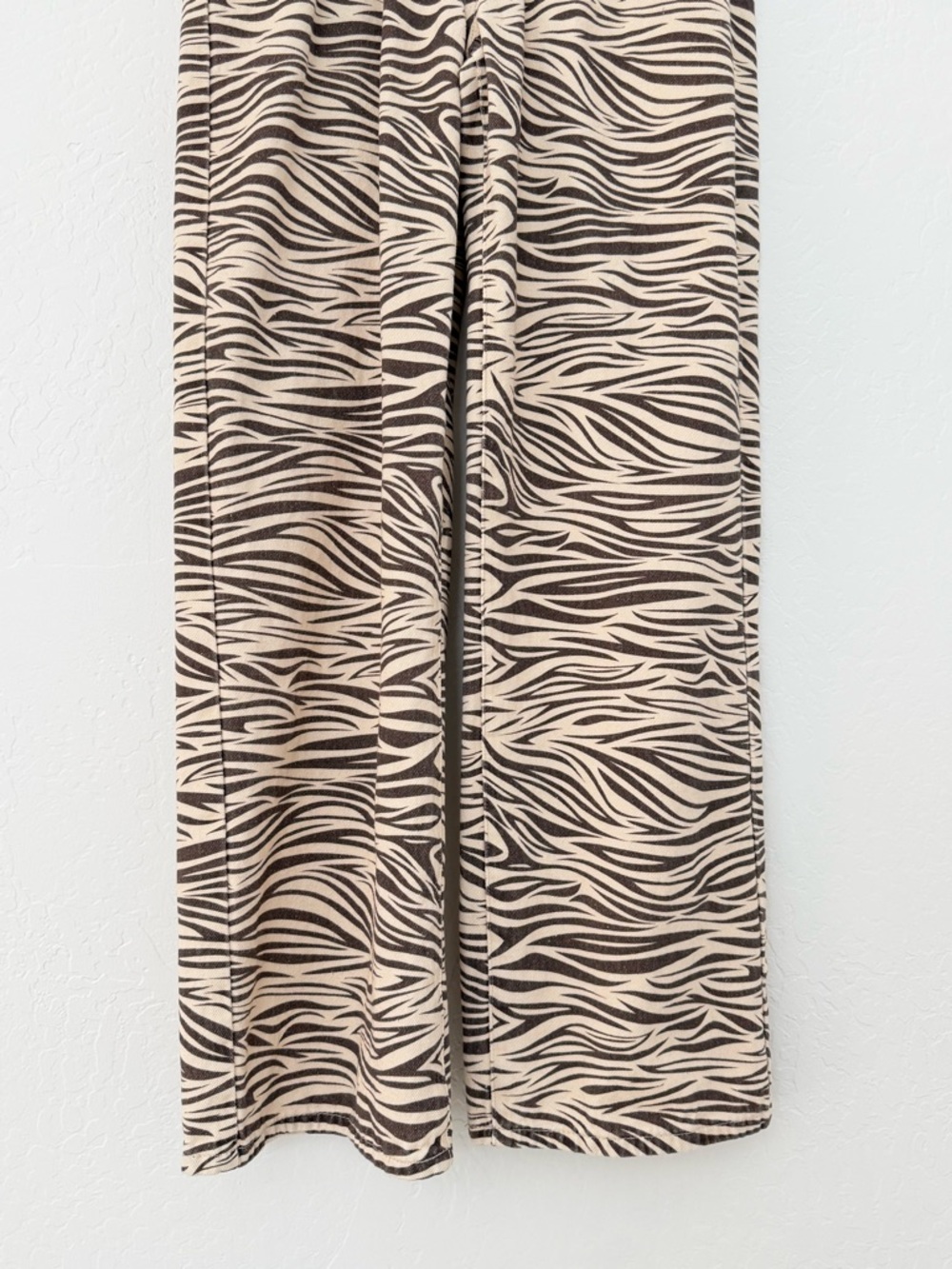 Lioness Beige and Black Zebra-Stripe jeans - Picture 13 of 13